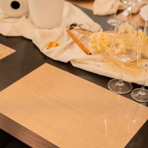 LUGAR AMERICANO DOURADO EM PVC 30X45CM HAUSKRAFT